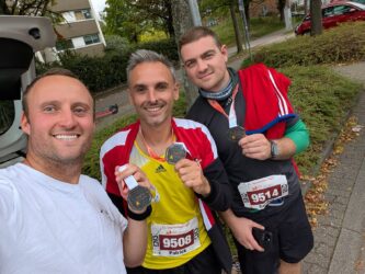Turner Carsten und Patrick meistern Halbmarathon